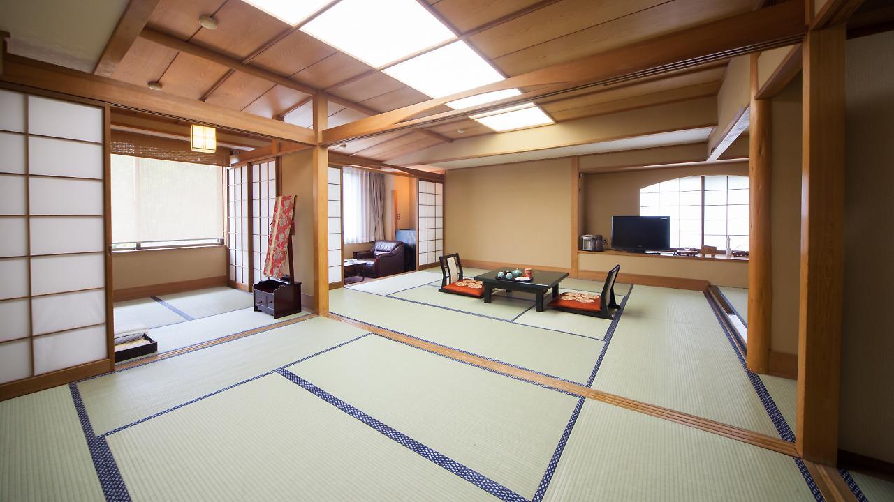 Yugashima Tatsuta Hotel Izu  Exterior photo